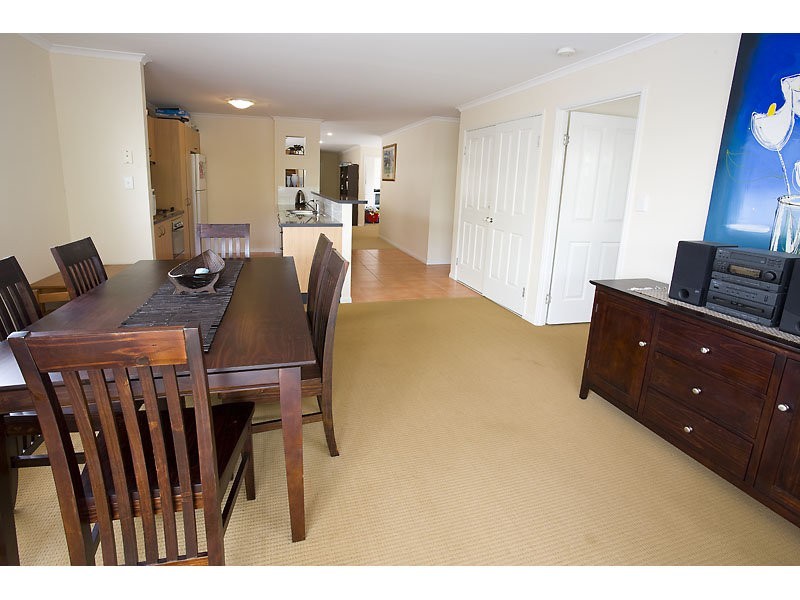 17 Majorca Place, Kawana Island QLD 4575