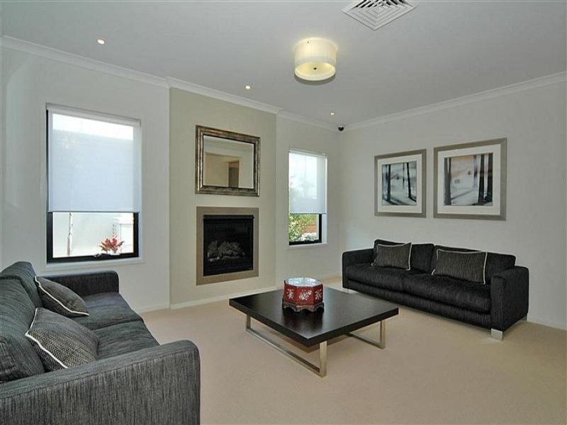 4 Tiller Street, Wurtulla QLD 4575