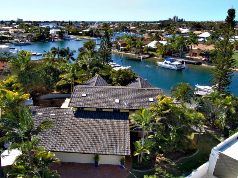 1 Waringa Court, Minyama QLD 4575