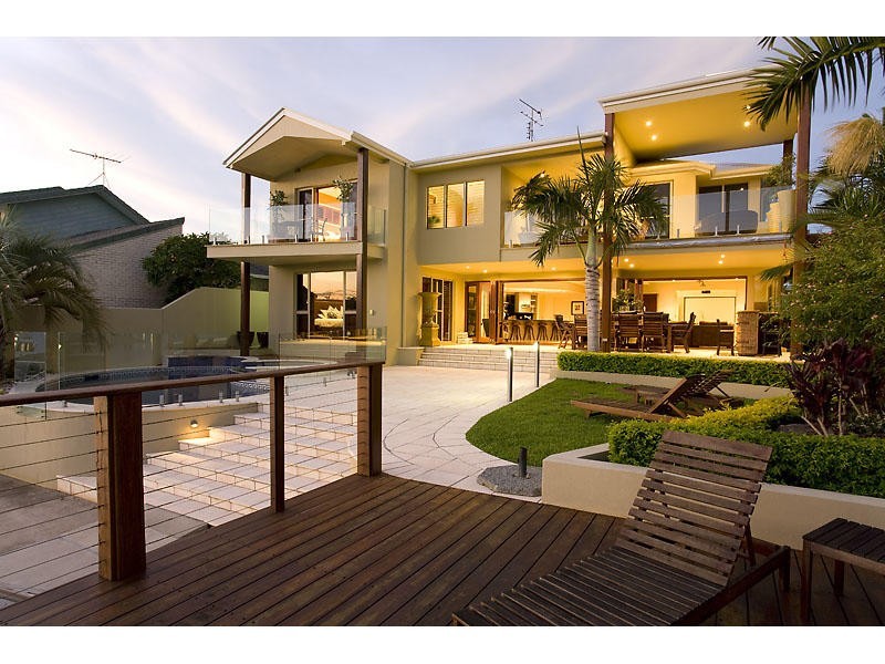 107 Mooloolah Drive, Minyama QLD 4575