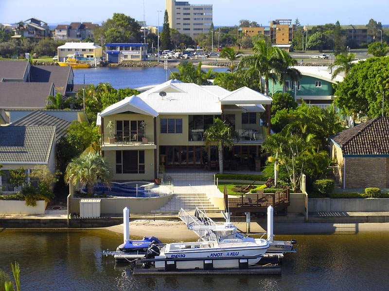 107 Mooloolah Drive, Minyama QLD 4575