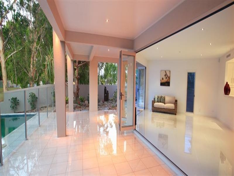 1A Island Court, Minyama QLD 4575