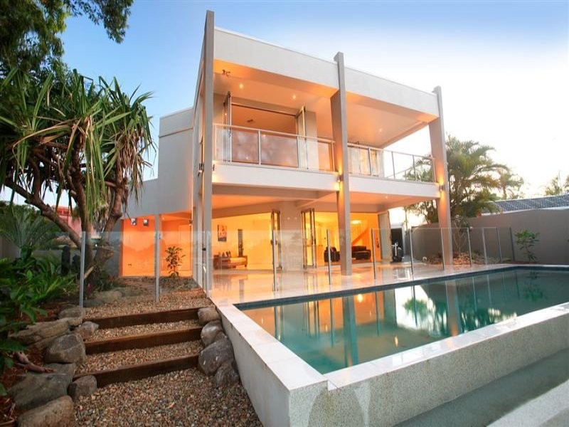 1A Island Court, Minyama QLD 4575