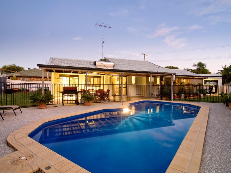 3 Sunbird Chase, Buddina QLD 4575