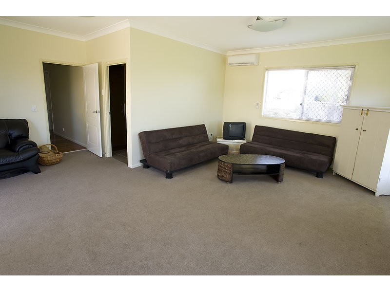 11 Mizzen Close, Wurtulla QLD 4575