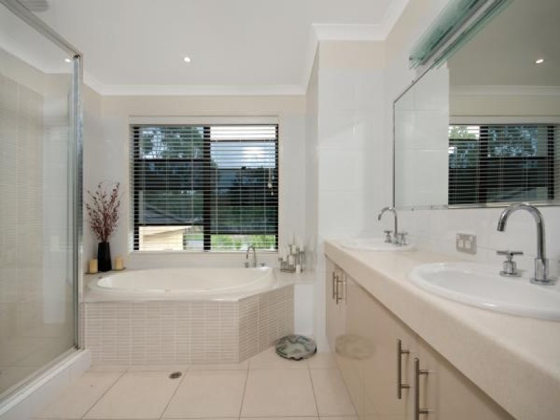 Little Mountain QLD 4551
