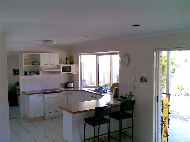 6 Balyarta Crescent, Mooloolaba QLD 4557