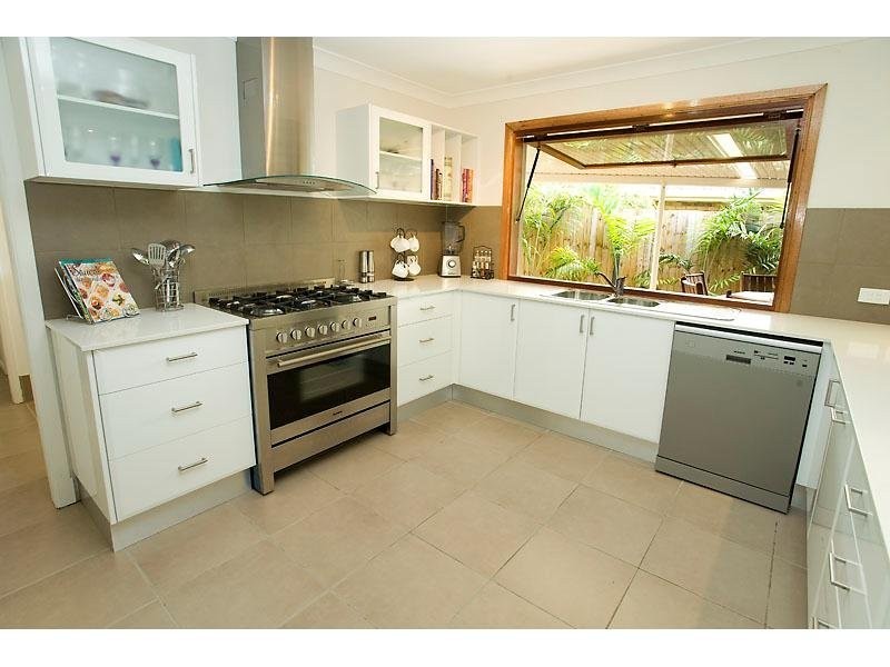 9 Lyrebird Place, Wurtulla QLD 4575