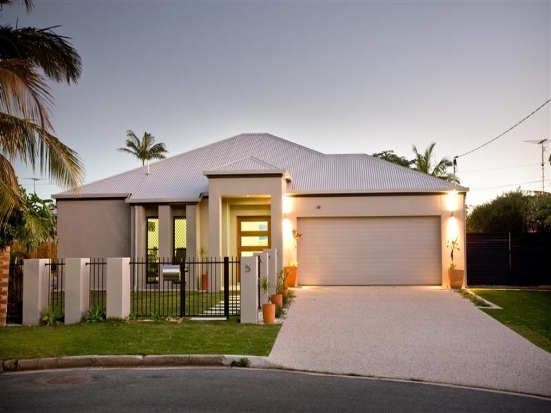 5 Waringa Court, Minyama QLD 4575