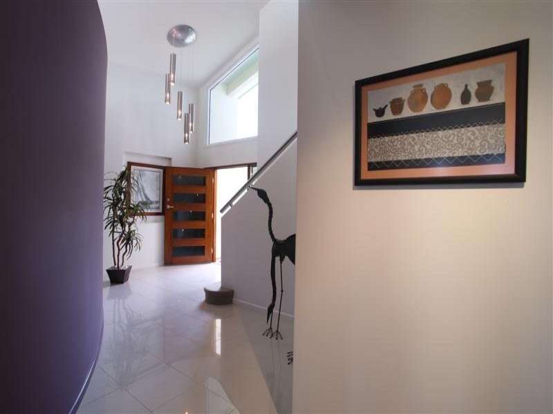56 Sunbird Chase, Parrearra QLD 4575