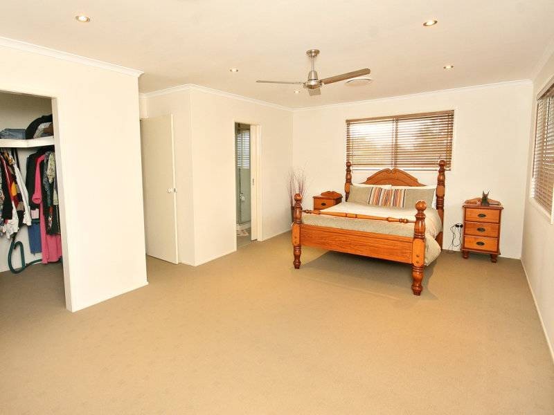 3 Imara Court, Mountain Creek QLD 4557