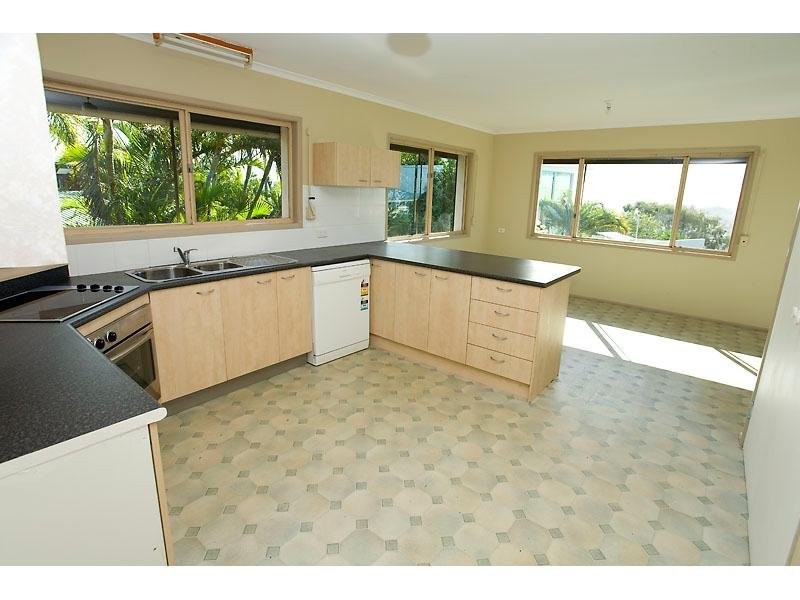 18 Grandview Drive, Coolum Beach QLD 4573