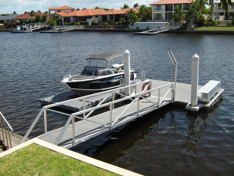 17 Marawa Drive, Minyama QLD 4575