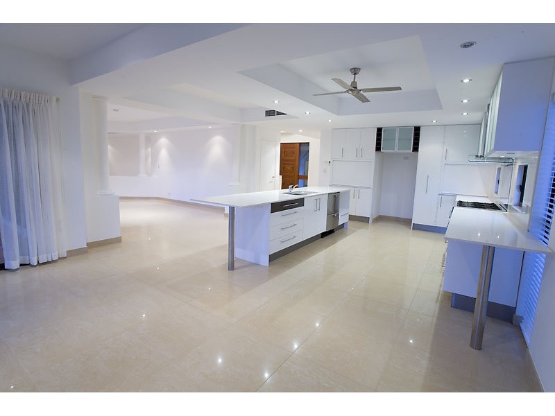 44 Mooloolah Drive, Minyama QLD 4575