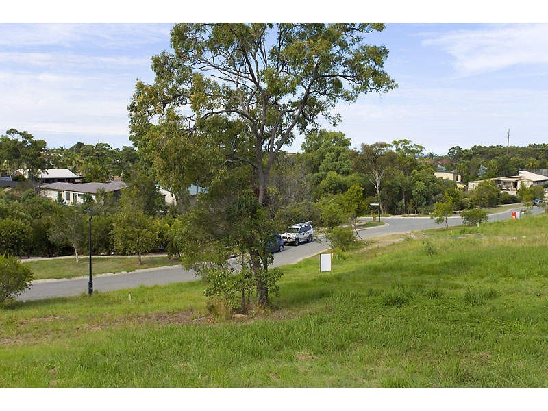 16 The Parkway, Aroona QLD 4551