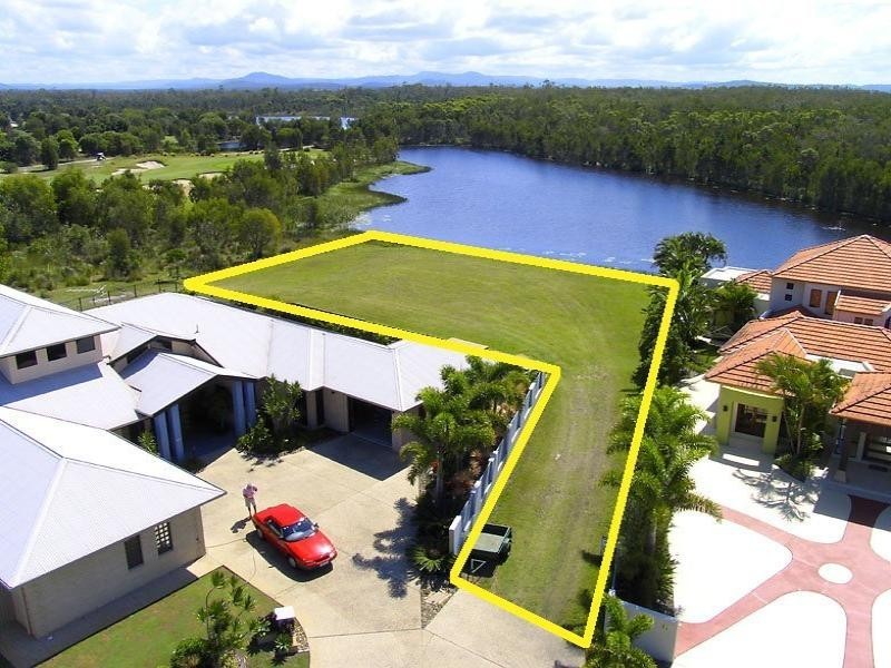 10 Silky Oak Place, Pelican Waters QLD 4551