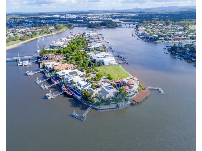 26 Mooloolah Island, Minyama QLD 4575