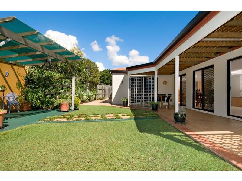 21 Mykonos Court, Kawana Island QLD 4575
