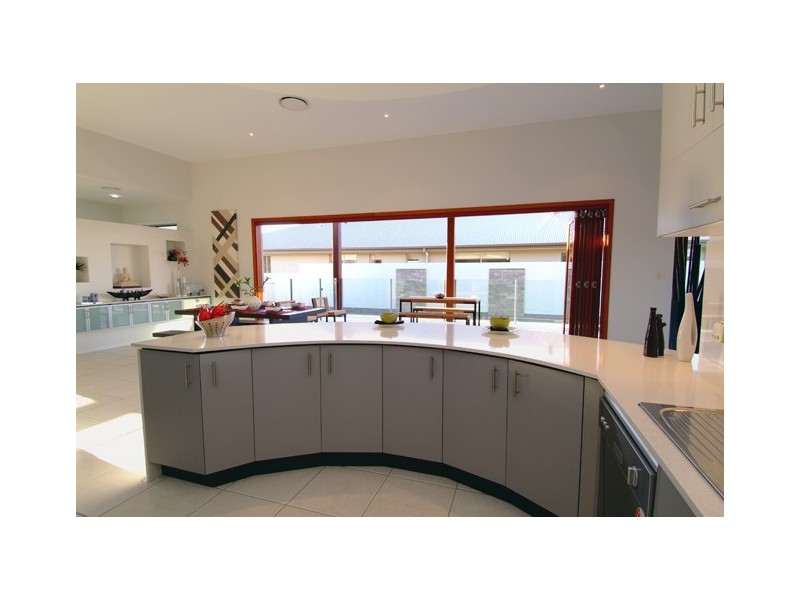 5 Schooner Court, Wurtulla QLD 4575