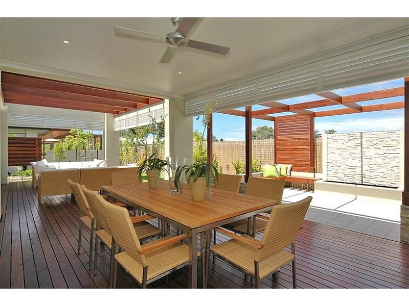 2 Tiller Street, Wurtulla QLD 4575