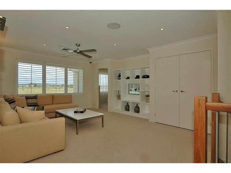 2 Tiller Street, Wurtulla QLD 4575