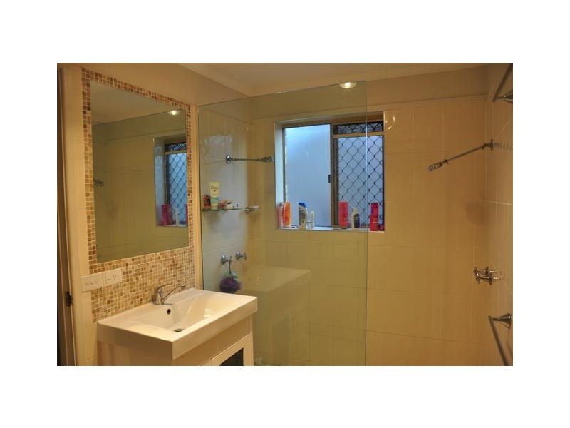 2/119-121 Bundilla Boulevard, Mountain Creek QLD 4557
