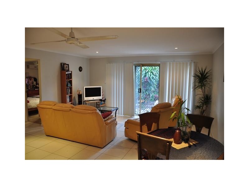 2/119-121 Bundilla Boulevard, Mountain Creek QLD 4557