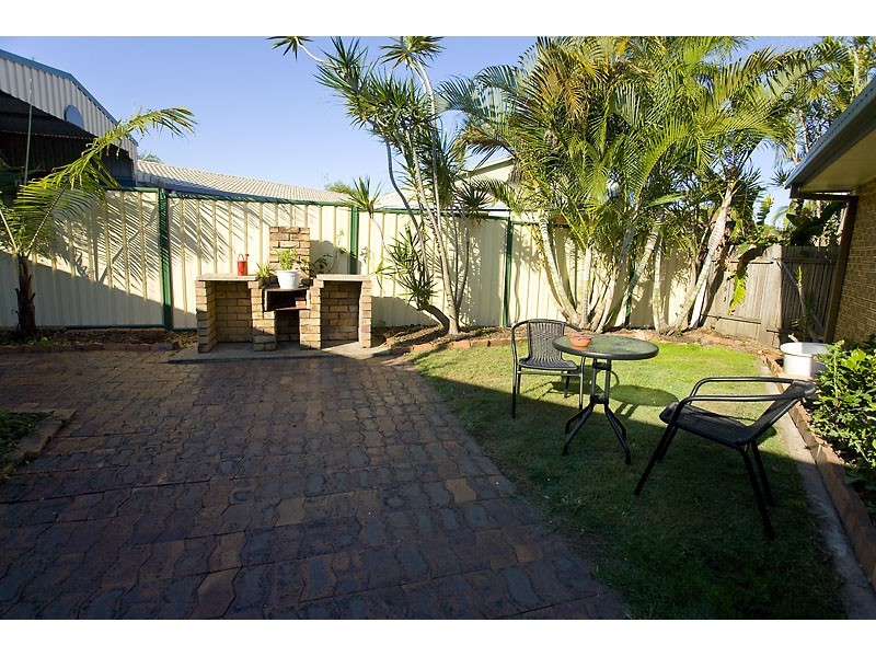 9 Kardinia Street, Minyama QLD 4575