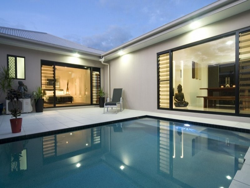 10 Jersey Place, Kawana Island QLD 4575