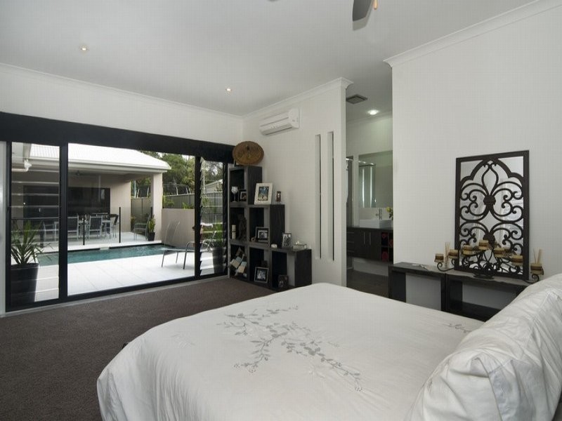 10 Jersey Place, Kawana Island QLD 4575