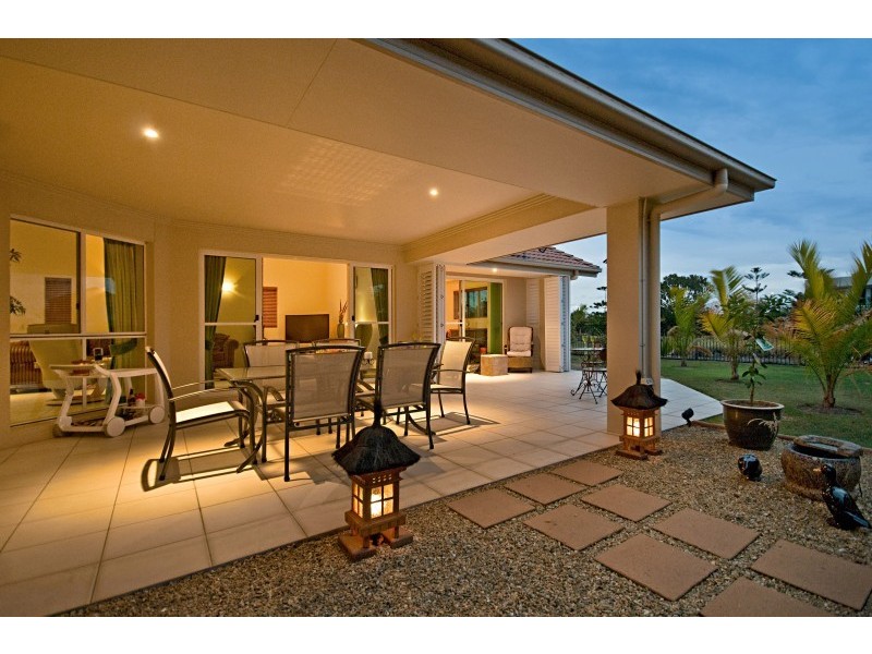 3 Majorca Place, Kawana Island QLD 4575