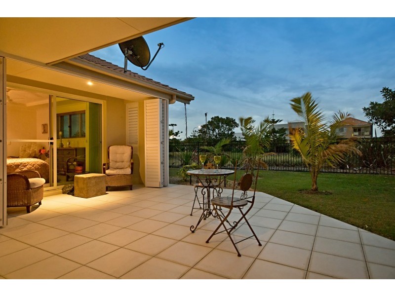3 Majorca Place, Kawana Island QLD 4575
