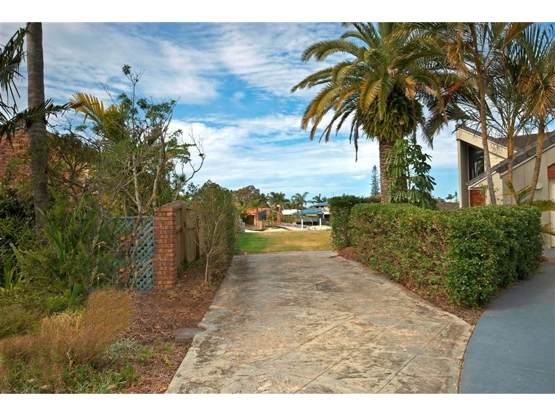 28 Aldinga Place, Mooloolaba QLD 4557