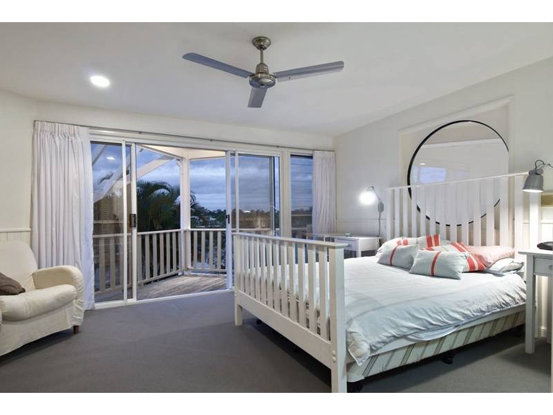 9 Ekala Street, Mountain Creek QLD 4557