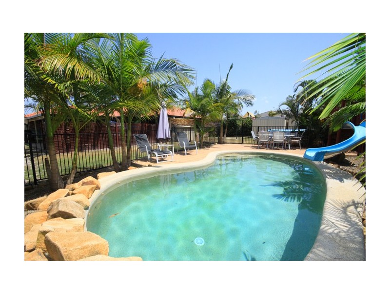 33 Samson Circuit, Caloundra West QLD 4551