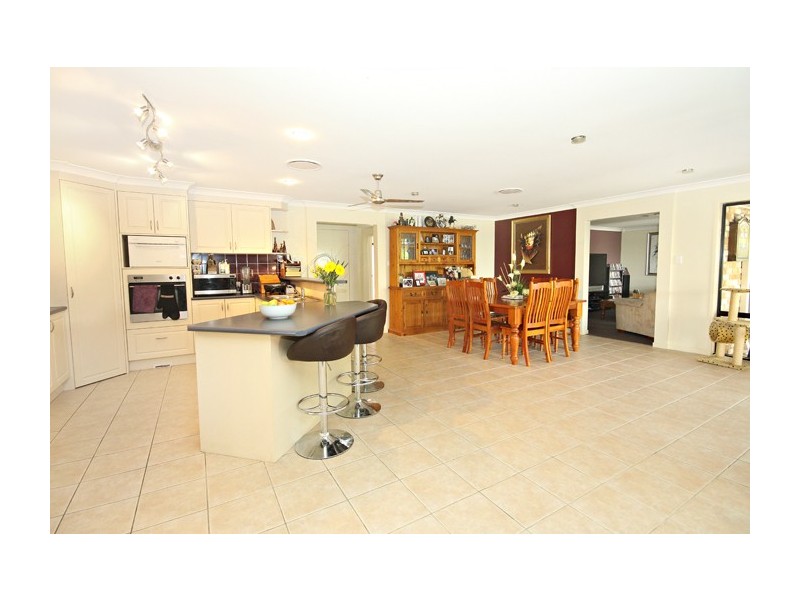 33 Samson Circuit, Caloundra West QLD 4551