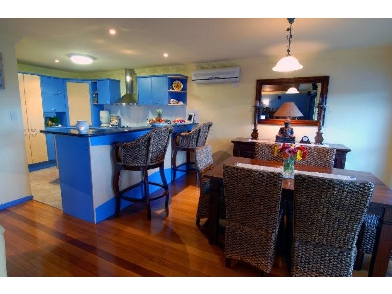 17 Oceanic Drive, Warana QLD 4575
