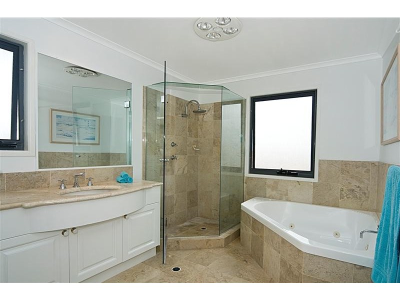 14 Driftwood Court, Bokarina QLD 4575