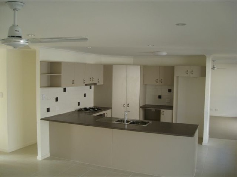 Little Mountain QLD 4551