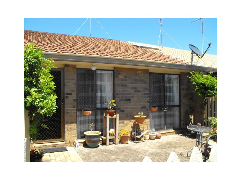 64/2 Longwood Street, Minyama QLD 4575