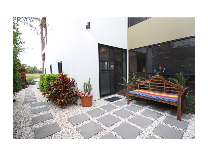 15 Bonaire Court, Kawana Island QLD 4575