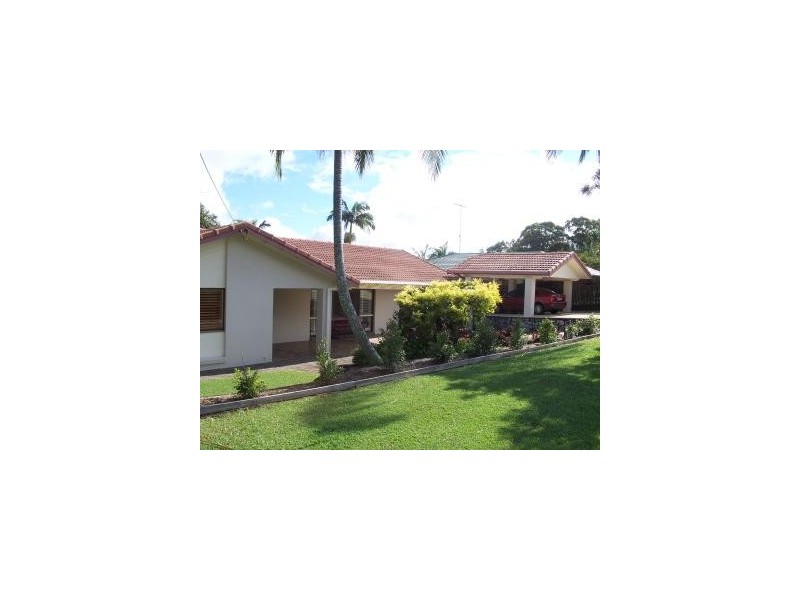 4 Macarthur Drive, Maroochydore QLD 4558