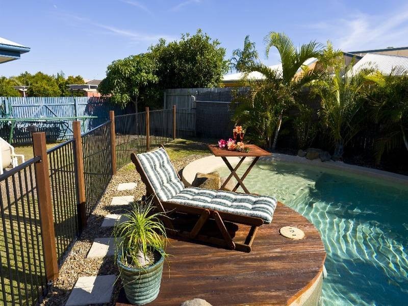 1 Lilac Crescent, Currimundi QLD 4551