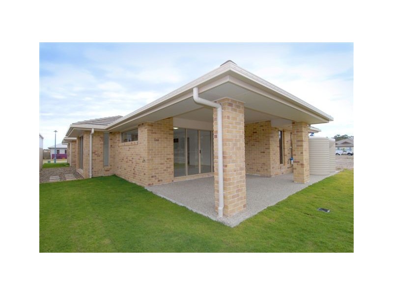 88 O’Reilly Drive, Caloundra West QLD 4551