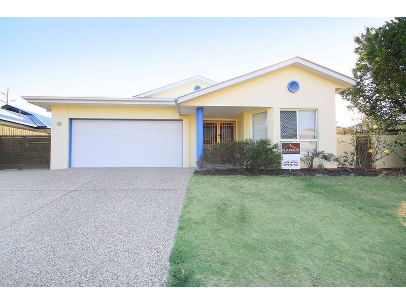 4 Bracken Place, Currimundi QLD 4551