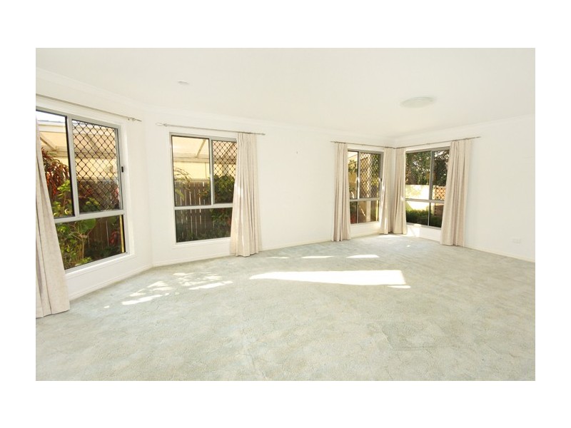 4 Bracken Place, Currimundi QLD 4551