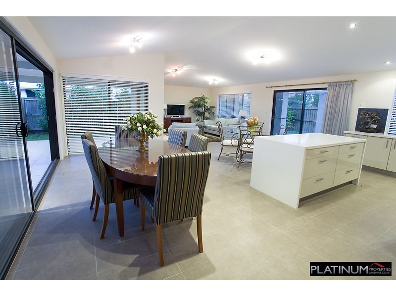 3 Columba Place, Pelican Waters QLD 4551