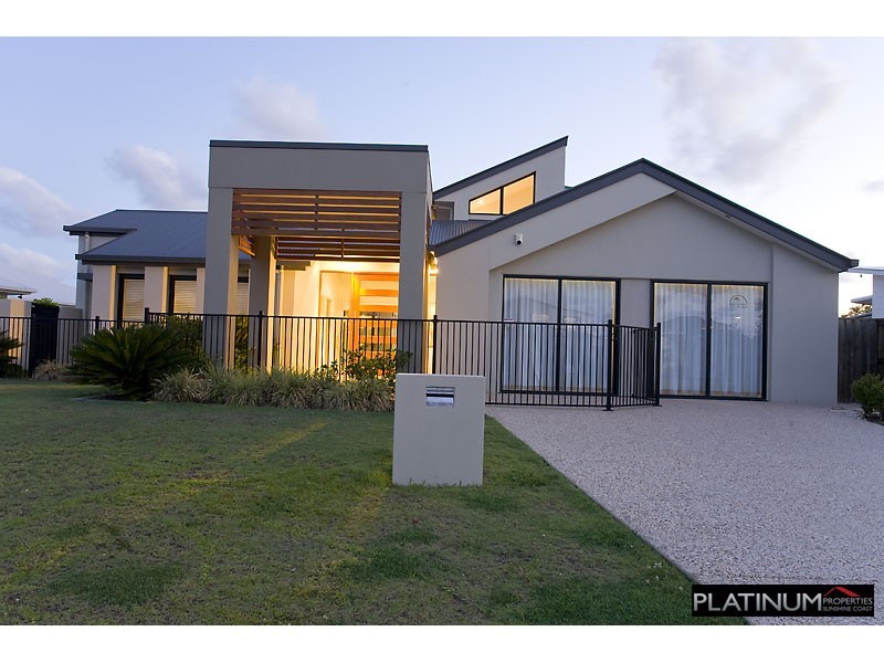 3 Columba Place, Pelican Waters QLD 4551