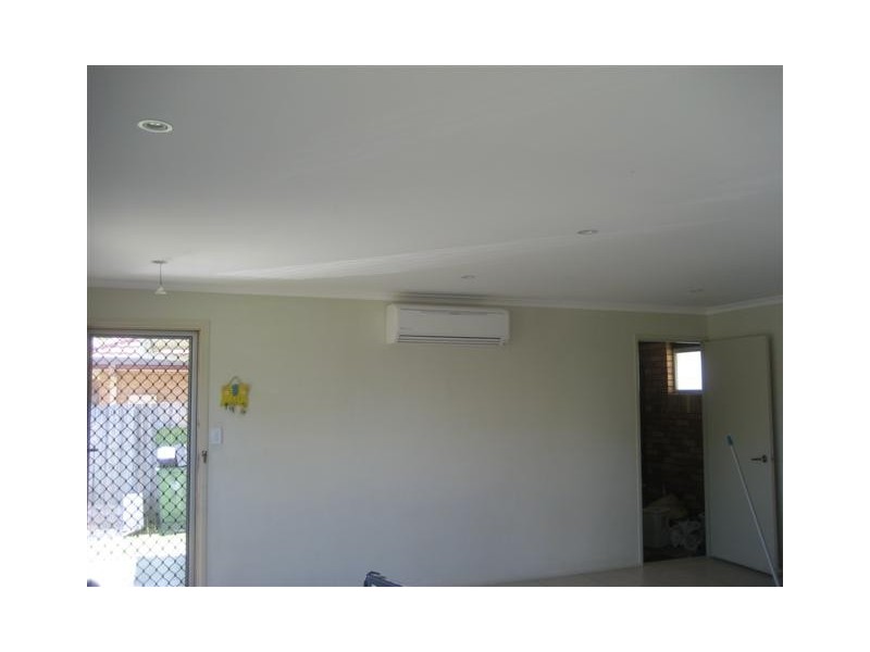 Warana QLD 4575