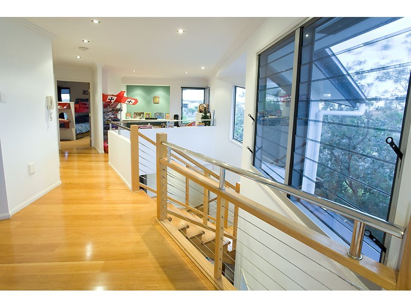 6 Lanai Close, Kawana Island QLD 4575